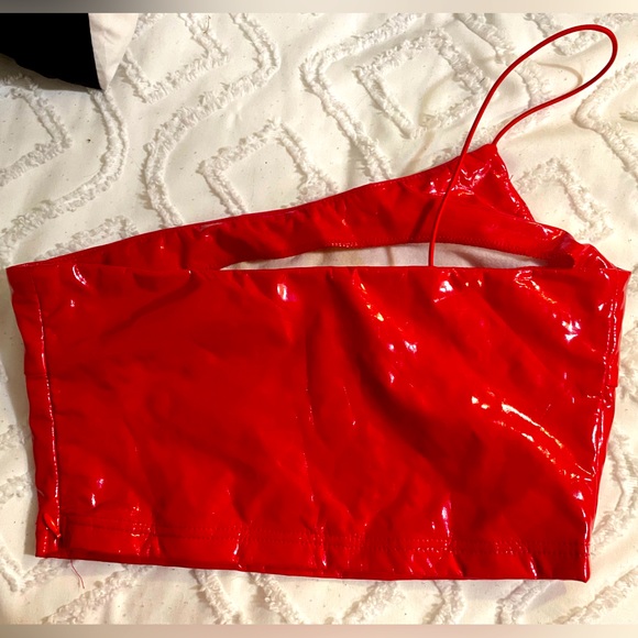 Tiger Mist Red Faux Leather One Shoulder Crop Top - Picture 2 of 3